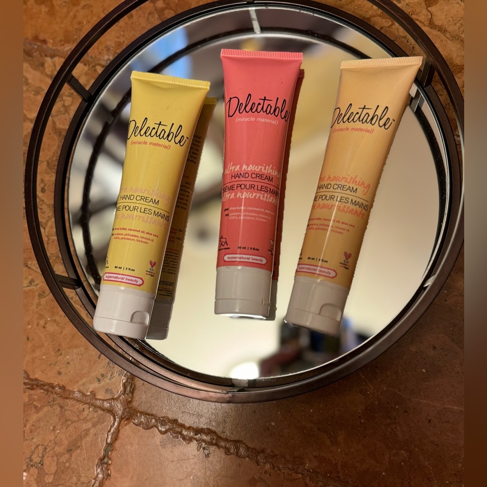 🆕 DELECTABLE NOURISHING HAND CREAM SET OF 3